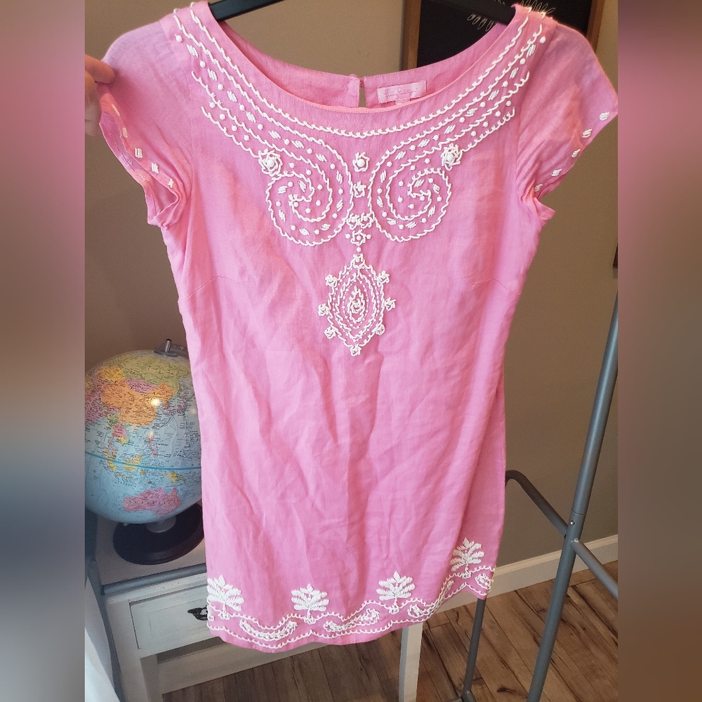 Lilly Pulitzer | pink and white beaded linen mini cocktail dress size 2